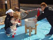 ヨイショ・ヨイショ