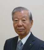 執行委員長　横山　貢