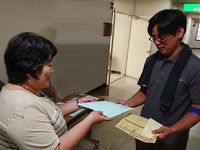 健診参加の組合員へ声掛け(春日井支部)