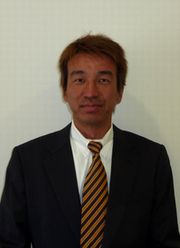 幹事　植田大介