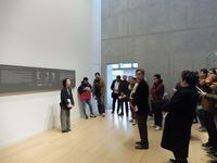 &nbsp;真剣な表情で話しを聞く参加者