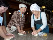 力いっぴこねています