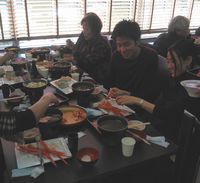 美味しく蟹をいただいています