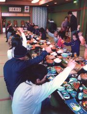 団結ガンバローで総会を終えました