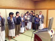 カラオケで大盛り上がり