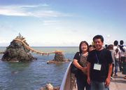 仲むつまじい神田夫妻