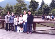 家族そろって記念写真を…