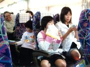 &nbsp;車中でも大盛り上がり