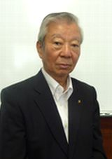 新執行委員長　横山貢