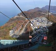 絶景の湖と色付いた山々