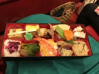 豪華なお弁当をいただきました