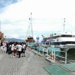 間もなく食事とクルーズ