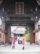 高山を自由散策、お寺に訪れて