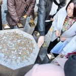 方位石に願い事を