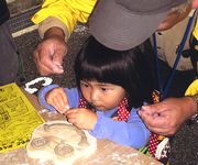 真剣な眼差しの女の子