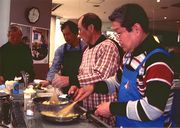 お似合いのエプロン姿