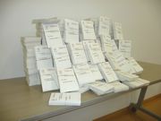 たくさんのハガキが集まりました