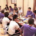 今後について語り合う